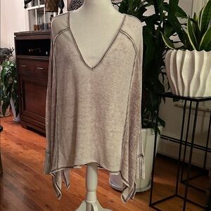 Free People light purple flowy top!